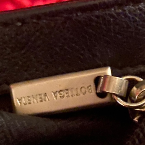 Genuine Bottega Venetta leather hand bag - Picture 6 of 16